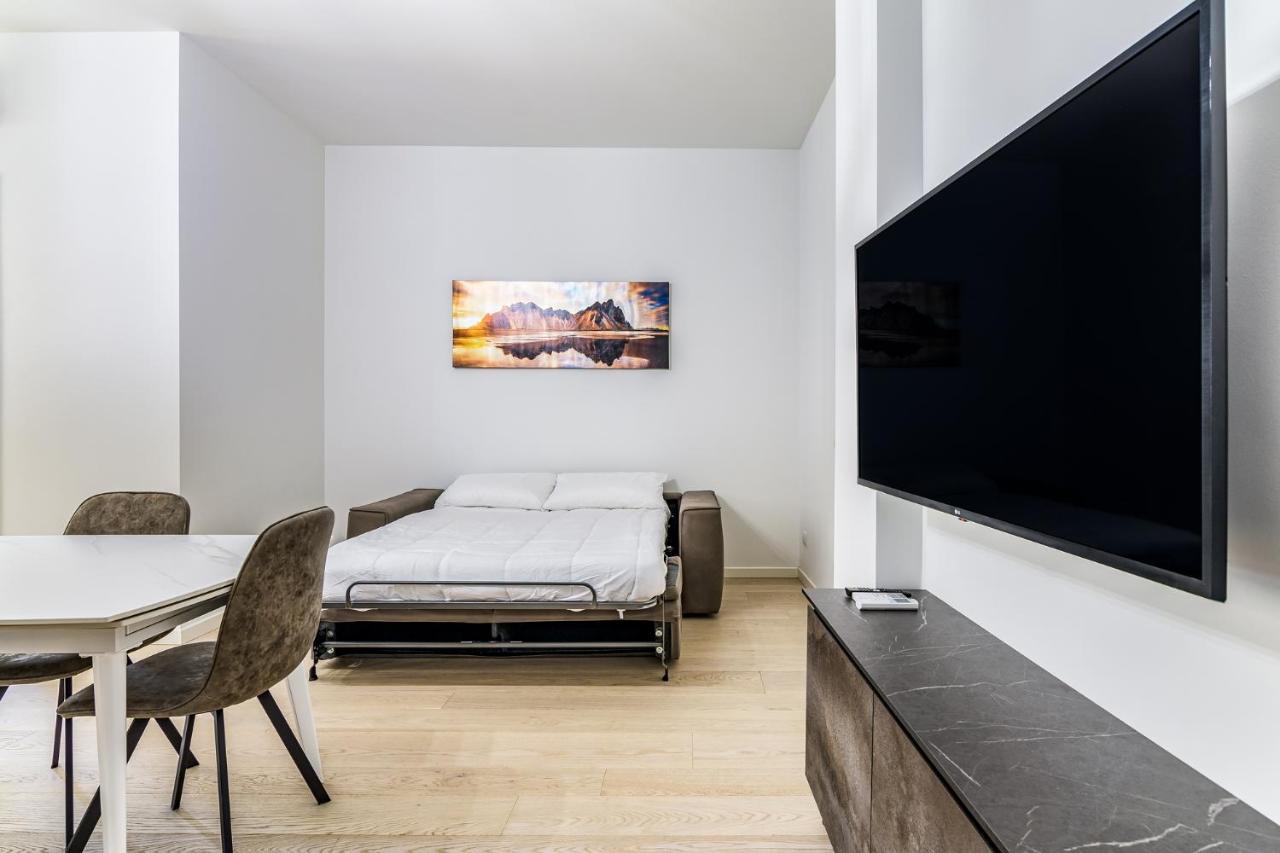Pisani Apartment Милано Екстериор снимка